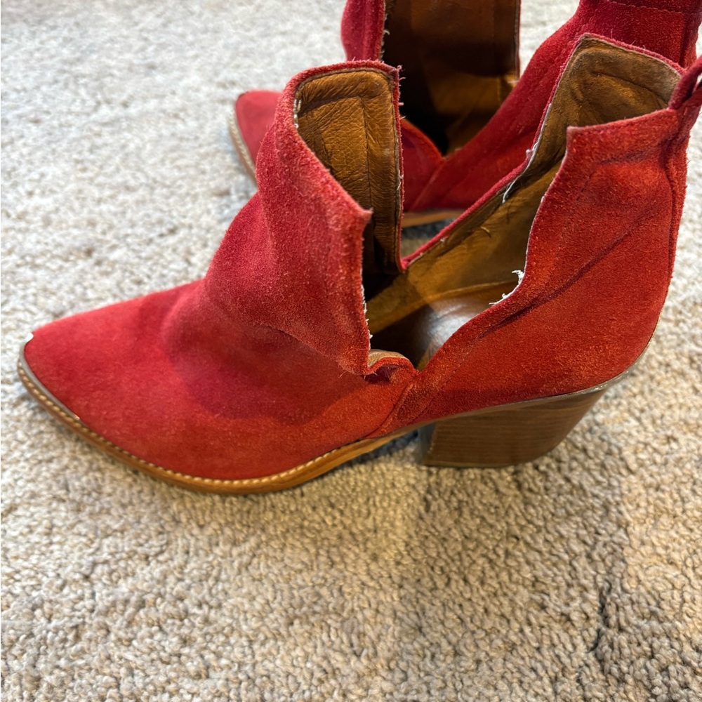 Jeffrey Campbell Red Suede Pointed Toe Cutout Ankle Booties